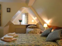Midway Guest House Hotels in Escrick