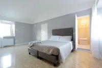 Guest House Viaroma Hotels in Macerata