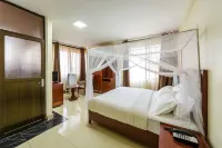 Igar Plaza Hotel Hotels near Source Of The Nile Reptile Park