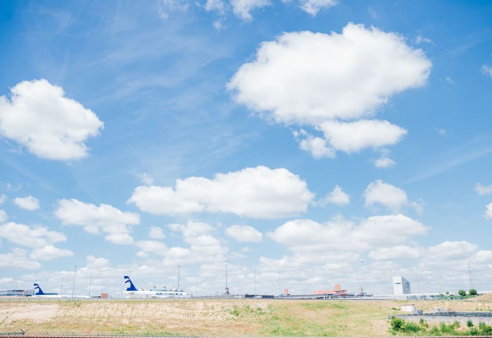 DC 호텔 샤를루아 에어포트 이미지