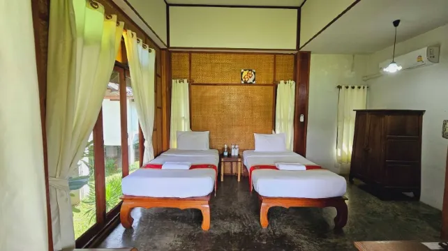 วิลล่าดีลักซ์พร้อมเครื่องปรับอากาศ