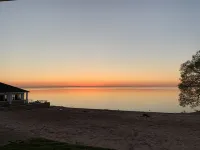 Breakers Resort - Lakeside - Beach