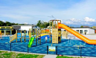 Hokitika's Kiwi Holiday Park and Motels