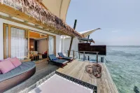 Cinnamon Hakuraa Huraa Maldives - All Inclusive Hotels in Mafuri
