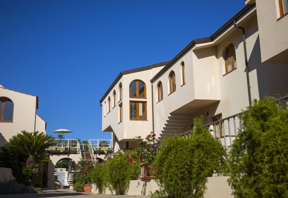 Hotel Tropis, Exterior, Hotel Exterior