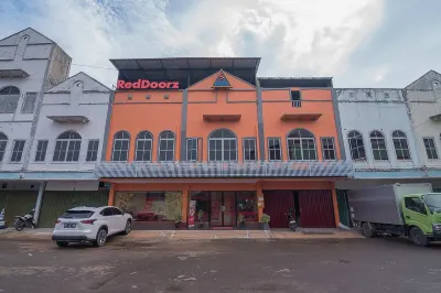 RedDoorz @ Batu Aji Batam 2 Hotels in Sagulung