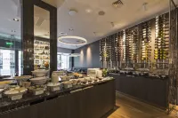 Congress Avenue Hotel - breakfast