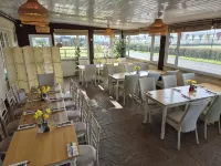 The Flying Fish Stables Hotels in Staple Fitzpaine