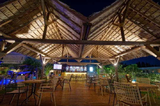 Villa Gereoudis Sea View Rooms Pool & Bar