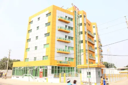 Paradisia Hotel Отели в г. Abomey Calavi