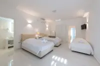 Aeri Villas & Apartments - Infinity Pools
