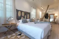 Amymone Suites Hotel a 