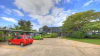 Paradise Hotel & Resort - Parking