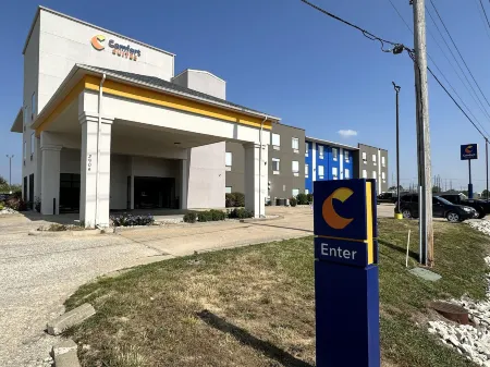 Comfort Suites Jackson-Cape Girardeau Отели в г. Шони Тауншип