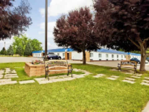 Stay Inn Hotels in Grand Forks