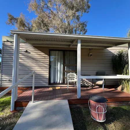 Deniliquin Pioneer Tourist Park