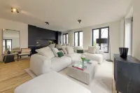 Designer Duplex 3Br & Mini Golf
