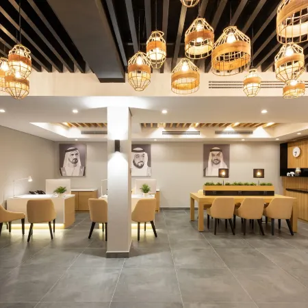 Emirates Park Resort Отели рядом с достопримечательностью «Остров Яс»