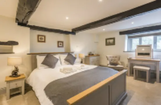 荷普頓皇冠飯店 住宿飯店