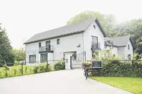 B&B 모이 아헐 Uitkijktoren 주변 호텔