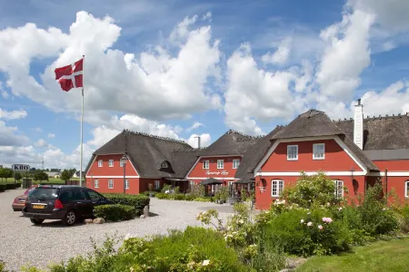 Tyrstrup Kro Отели в г. Колдинг