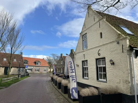 Bij Hen op Ameland Отели в г. Амеланд