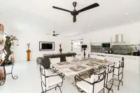 Wirason Pool Villa 4 Bedrooms