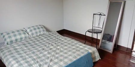 Vintage Wooden House 177 Отели рядом с достопримечательностью «Wing 5»