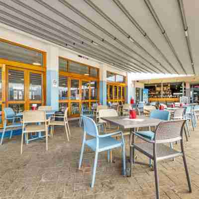 Nightcap at Ocean Beach Hotel Dining/Meeting Rooms