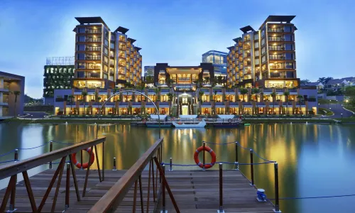 Aston Sentul Lake Resort & Conference Center