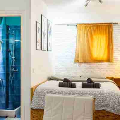 Downtown Yellow Studio - Central Secret Nest Rooms