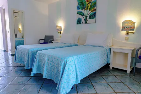 Ocean Point Resort & Spa Adults Only Отели в г. Crosbies