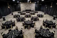 Grand Williston Hotel and Conference Center Hôtels à : Missouri Ridge