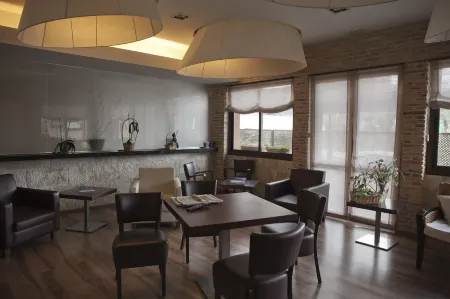 Hotel & Spa Can Josep Отели в г. Прат-де-Комте