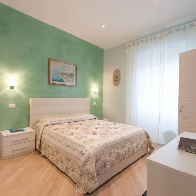 Le Tre Spezie Hotel in zona Pista ciclopedonale Rebocco - Pegazzano - Fabiano Basso