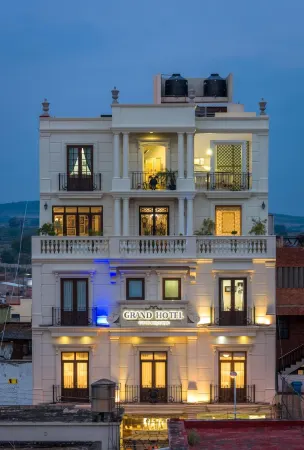 Grand Hotel Tepatitlán Отели в г. Тепатитлан де Морелос