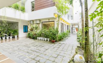 Annie Danang Hotel & Apartment