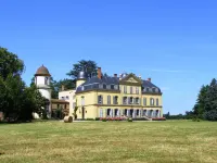 Le Château d'Ailly Hotels in Parigny