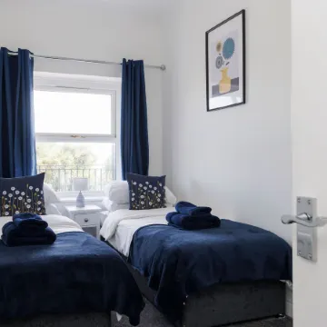 Two bed Apartment With Sea Views in Bognor Regis