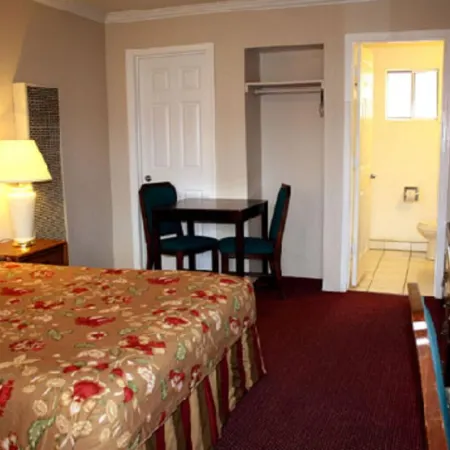 Sunset Inn and Suites West Sacramento