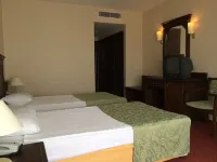 Side Palm d'or Hotel