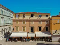 Luxury Rooms Contessa Vitali Hotels in Zadar
