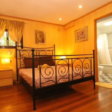 Villa Viva Belgica Hotel dekat Taman Buaya Davao