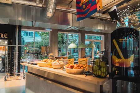 Ecla Paris Massy Palaiseau Отели в г. Сольс-Ле-Шартрё