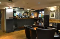 Fox and Goose Inn - Bares
