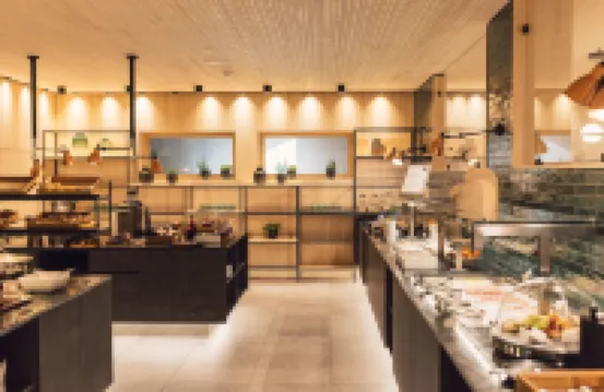 恩瓦納希酒店 - 限成人