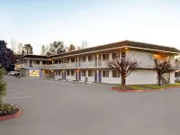 Motel 6 Troutdale, or - Portland East Hotels in Multnomah County