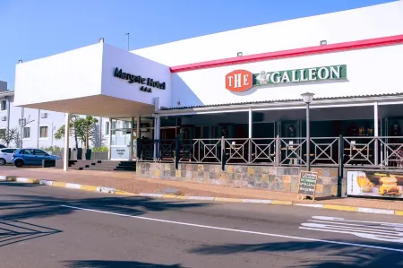 Margate Hotel Отели рядом с достопримечательностью «Oasis Caravan Park, Camping Ground and Chalets»