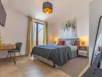 Family Villa with Pool, Wellness - Homestays