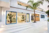 Euphoria Boutique Hotel Hotel dekat NEMO Semi-Submarine at Golden Beach Thassos